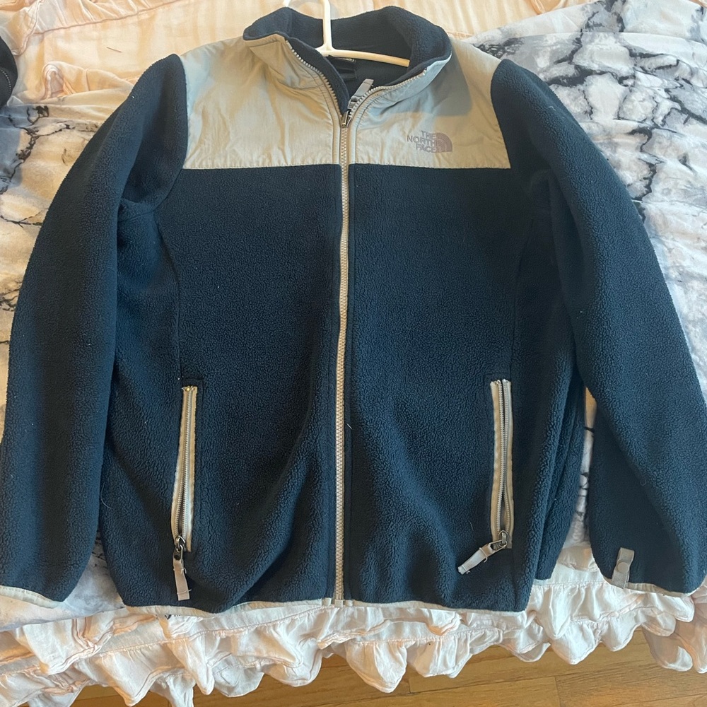 SOLD: North Face Blue Denali Jacket Size Small